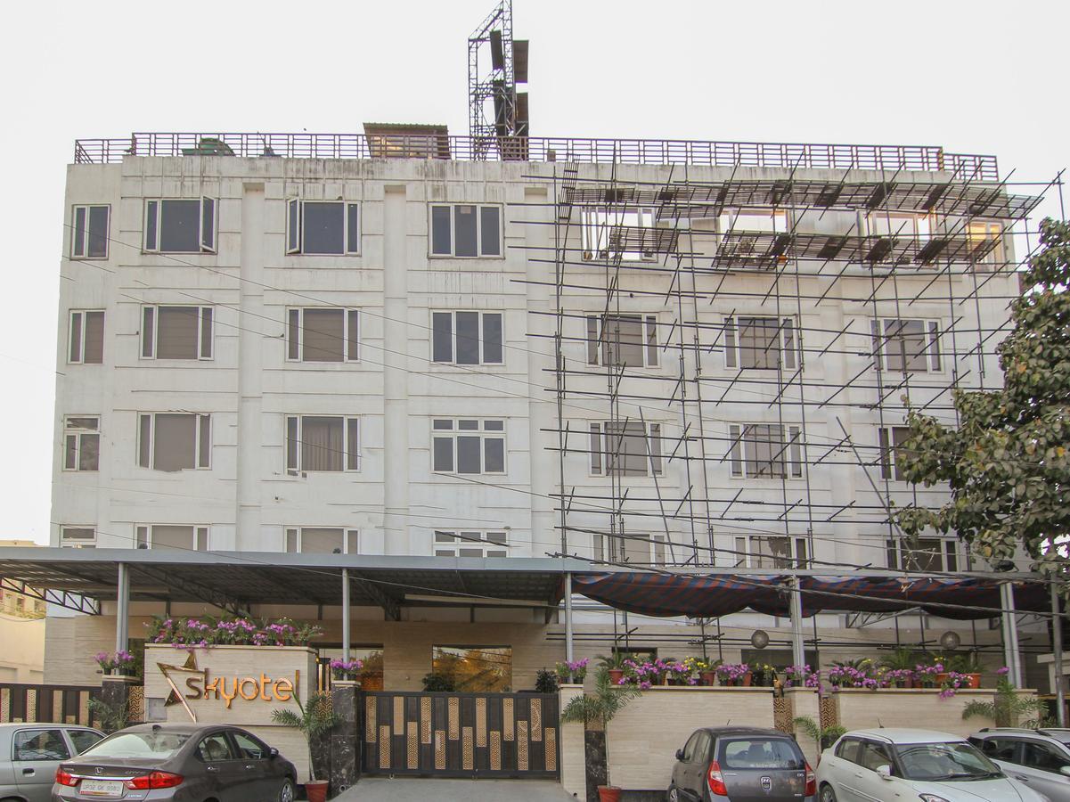 לקנאו Oyo 12496 Skyotel מראה חיצוני תמונה