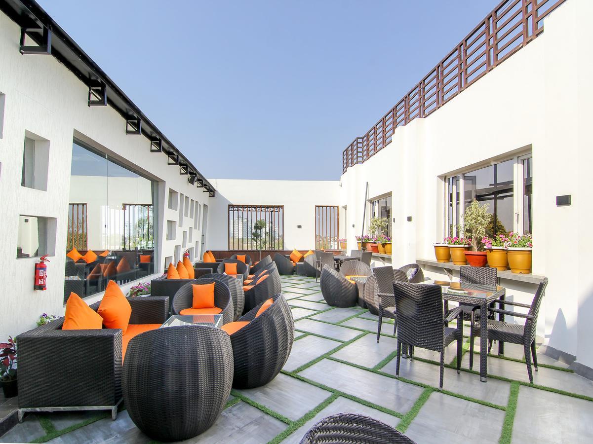 לקנאו Oyo 12496 Skyotel מראה חיצוני תמונה
